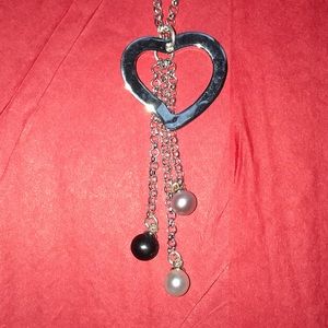NWT Theee Of Hearts Necklace